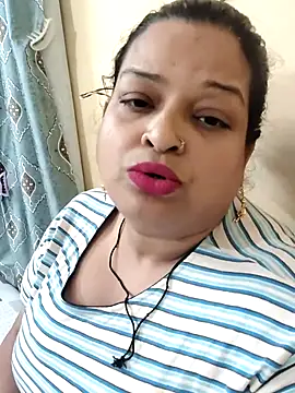 Snapshot of Sexey-Model21 chatting on 29, 5, 2026 Sexey-Model21 online show from 29, 5, 2026