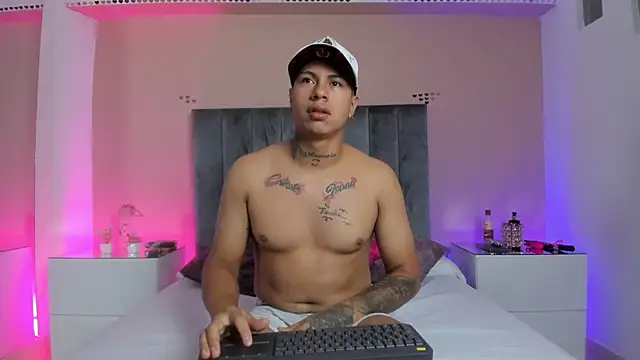 Snapshot of kaylaa_sex chatting on 7, 2, 2026 kaylaa sex online show from 7, 2, 2026