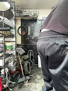 Johan stick online show from 19, 12, 2025