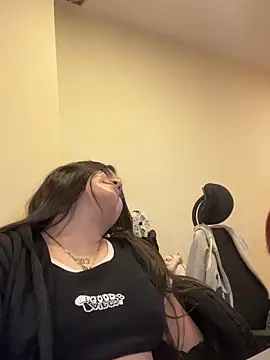 Camila Duarte2 online show from 15, 4, 2026