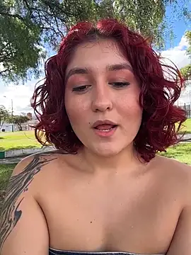 Snapshot of MissSavage_ chatting on 1, 6, 2026 MissSavage online show from 1, 6, 2026