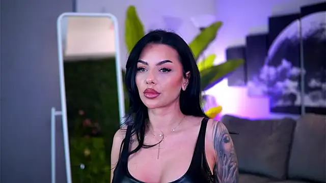 Ivy Trix online show from 6, 2, 2026