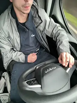 Snapshot of Davide9910x chatting on 16, 12, 2025 Davide9910x online show from 16, 12, 2025