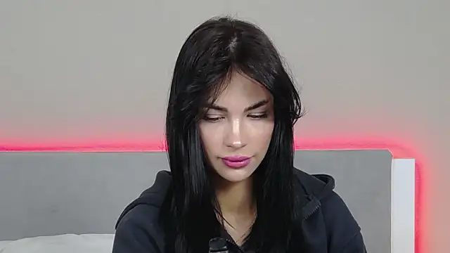 Snapshot of RachaelMils chatting on 2, 3, 2026 RachaelMils online show from 2, 3, 2026