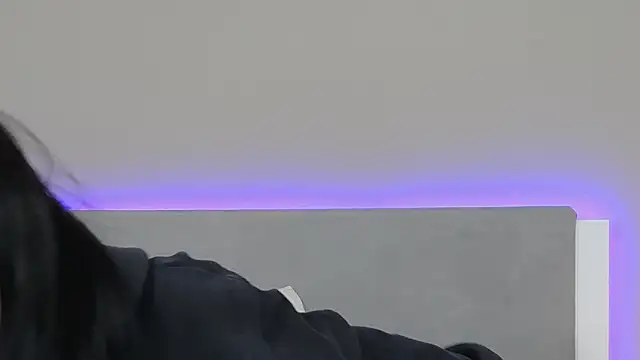 Snapshot of RachaelMils chatting on 9, 3, 2026 RachaelMils online show from 9, 3, 2026