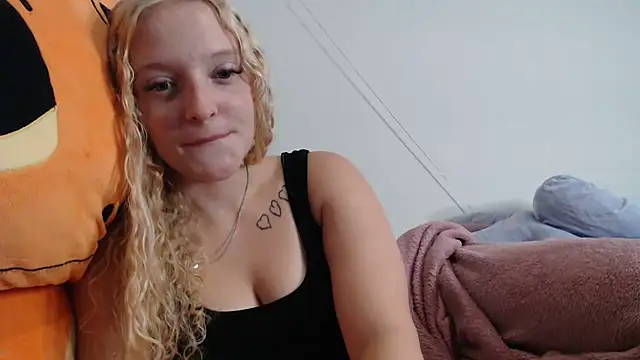 Sophie cute06 online show from 5, 12, 2025