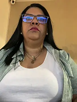 Snapshot of Carameloswing1 chatting on 12, 2, 2026 Carameloswing1 online show from 12, 2, 2026