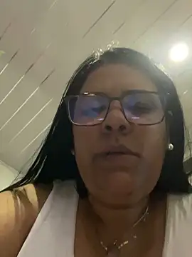 Snapshot of Carameloswing1 chatting on 13, 2, 2026 Carameloswing1 online show from 13, 2, 2026