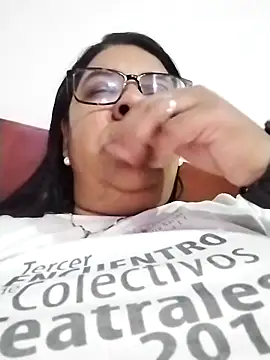 Snapshot of Carameloswing1 chatting on 15, 2, 2026 Carameloswing1 online show from 15, 2, 2026