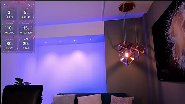 TiffanyHoustton online show from 29, 3, 2026