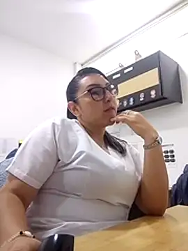 Snapshot of Valeria_montana_ chatting on 21, 4, 2026 Valeria montana online show from 21, 4, 2026