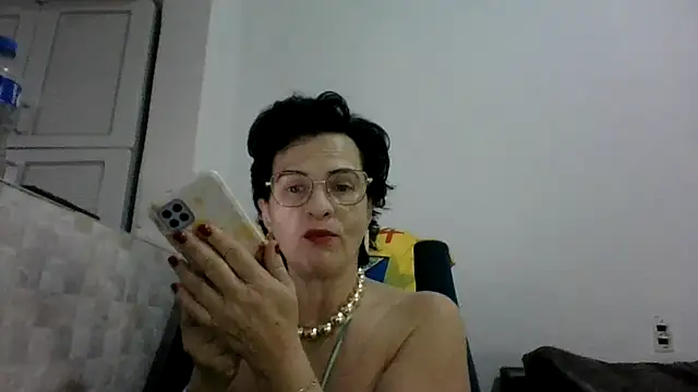 Luna-Hot0802 online show from 24, 6, 2026
