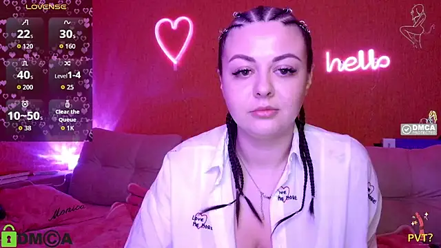 MonicaMoonly online show from 11, 2, 2026