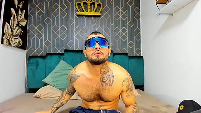 lucky smith1 online show from 20, 12, 2025