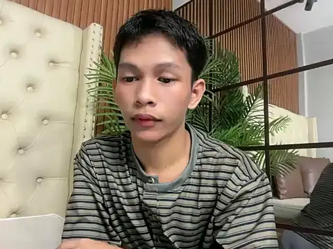 TheBoyAboveYou online show from 28, 7, 2026