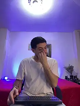 williamsmiiths16 online show from 12, 3, 2026