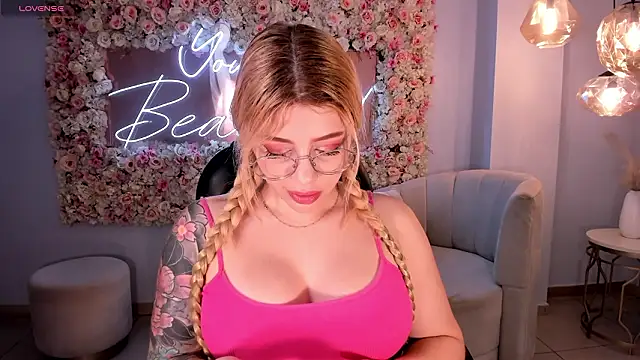 MadisonKane online show from 10, 3, 2026