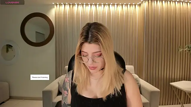 Snapshot of MadisonKane chatting on 23, 4, 2026 MadisonKane online show from 23, 4, 2026