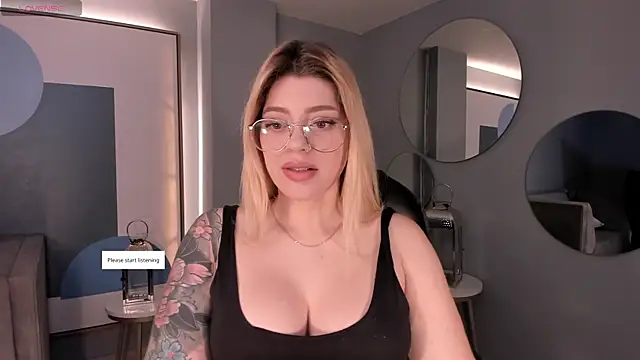 Snapshot of MadisonKane chatting on 28, 4, 2026 MadisonKane online show from 28, 4, 2026