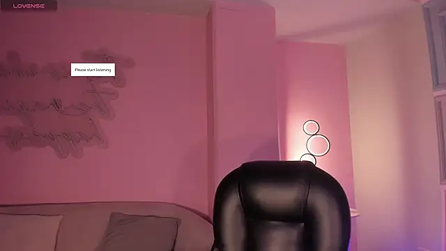 Snapshot of MadisonKane chatting on 18, 5, 2026 MadisonKane online show from 18, 5, 2026