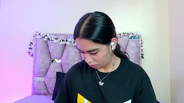 iris and damian online show from 16, 3, 2026