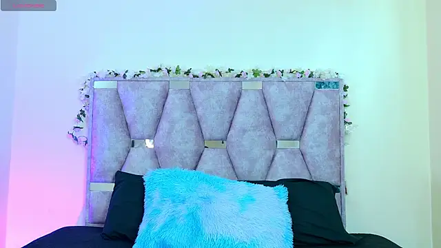 iris and damian online show from 1, 4, 2026