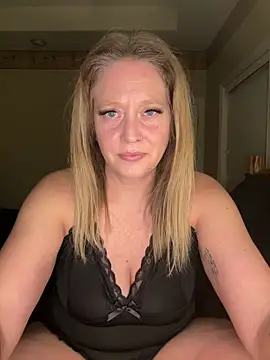 MissyLovelace online show from 3, 2, 2026