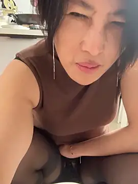 luckybaby666999 online show from 28, 4, 2026