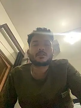 reyansh20134 online show from 4, 2, 2026