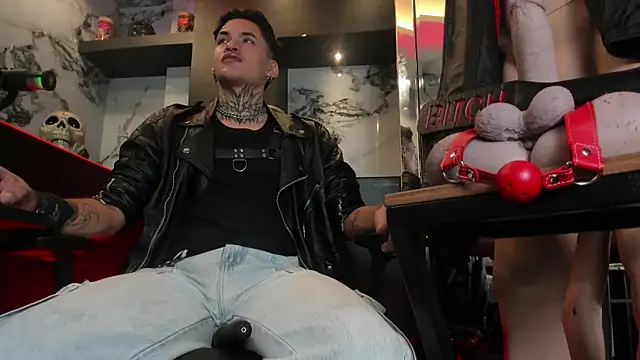 AlecBanne online show from 11, 4, 2026