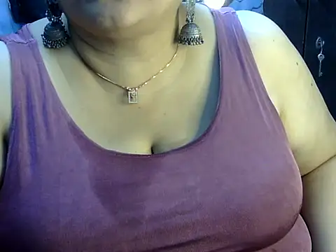 Snapshot of Soniya_Sha chatting on 28, 7, 2026 Soniya Sha online show from 28, 7, 2026
