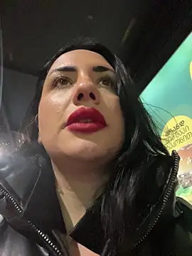 tesaa1212 online show from 6, 1, 2026