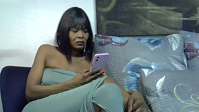 DivineEbonyGrace online show from 18, 4, 2026