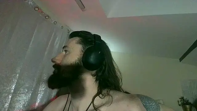 Snapshot of slavinicum chatting on 3, 12, 2025 slavinicum online show from 3, 12, 2025