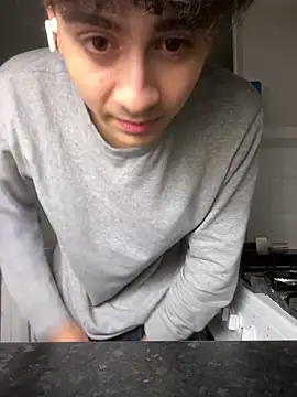 hungspanishtwink online show from 16, 2, 2026