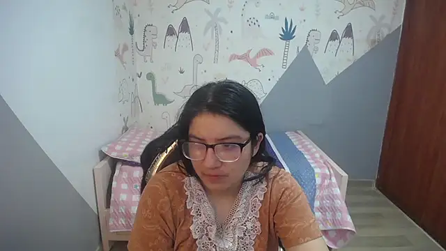 Snapshot of eva_smit_t chatting on 19, 12, 2025 eva smit t online show from 19, 12, 2025