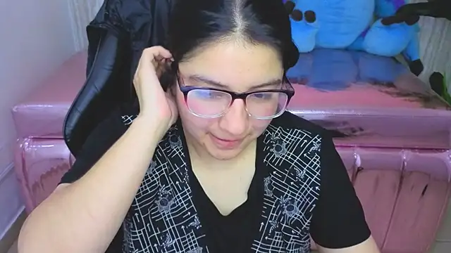 Snapshot of eva_smit_t chatting on 10, 2, 2026 eva smit t online show from 10, 2, 2026