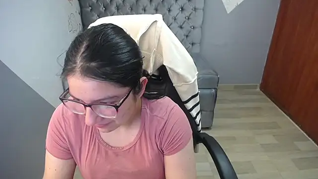 Snapshot of eva_smit_t chatting on 21, 2, 2026 eva smit t online show from 21, 2, 2026