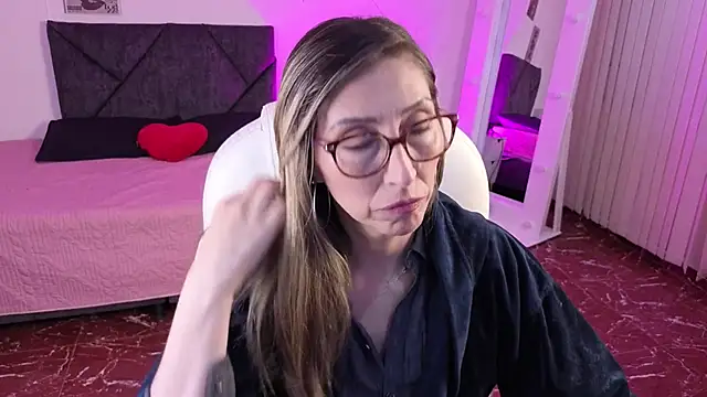 Snapshot of Scarlett_079 chatting on 18, 5, 2026 Scarlett 079 online show from 18, 5, 2026
