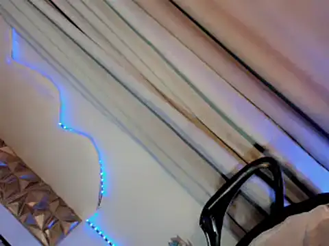 yourbomb shellxx online show from 23, 4, 2026