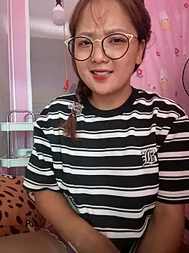 Snapshot of Samsam-006 chatting on 27, 5, 2026 Samsam-006 online show from 27, 5, 2026