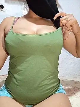 Snapshot of -Batta- chatting on 20, 7, 2026 -Batta- online show from 20, 7, 2026