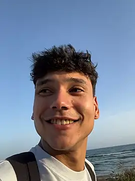 Snapshot of OnlyTyroone chatting on 8, 2, 2026 OnlyTyroone online show from 8, 2, 2026