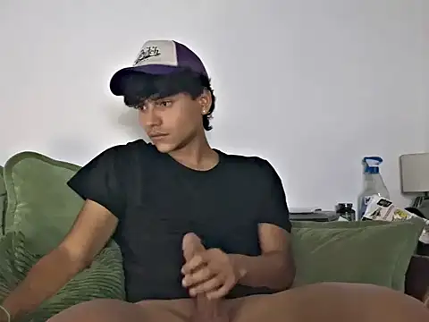 OnlyTyroone online show from 22, 4, 2026