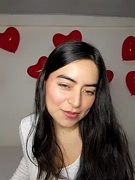 Snapshot of saasha_Petit chatting on 18, 2, 2026 saasha Petit online show from 18, 2, 2026