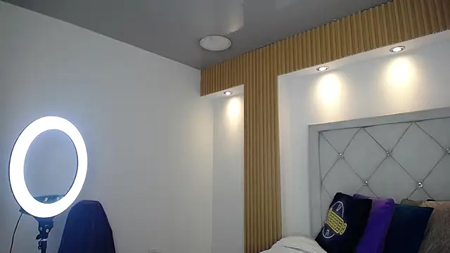 Kat Cute online show from 18, 4, 2026