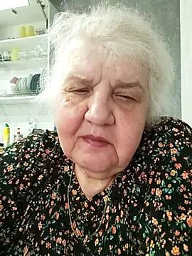 HapinessLovee online show from 9, 4, 2026