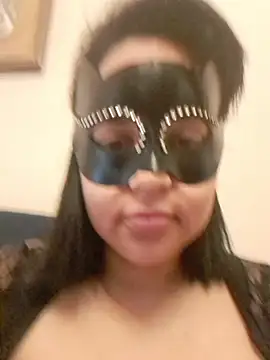 h4cPaolaMascherata online show from 31, 3, 2026