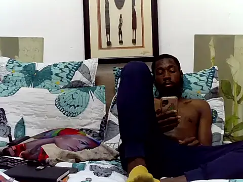 Snapshot of BloodmoonAlpha_1 chatting on 4, 12, 2025 BloodmoonAlpha 1 online show from 4, 12, 2025