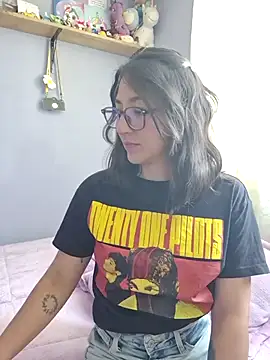 SabrinaLu  online show from 18, 2, 2026